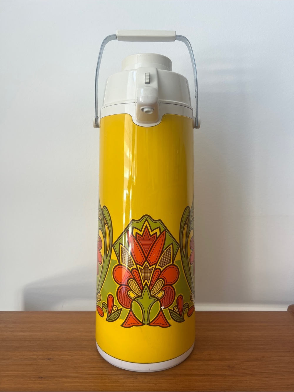 1970s Vintage Peacock Vacuum Bottle Co Portable Hot/Cold Drink Dispenser Made in